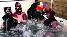 Amateurs Filming Group Sex