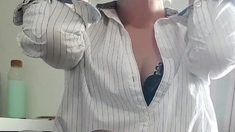 home made amateur blonde Masturbating
