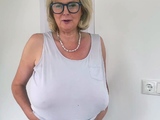 Big boobs milf masturbates with her dildo