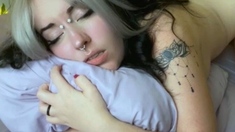 Hot amateur webcam teen masturbates for their fans