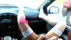 Jordan Faye calentando a los camioneros