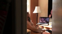 Str8 spy daddy watching porn - hidden cam