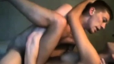 Fit Dude Bangs His Gf Cums All Over Her