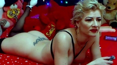 Close up MiLF getting it in the ass